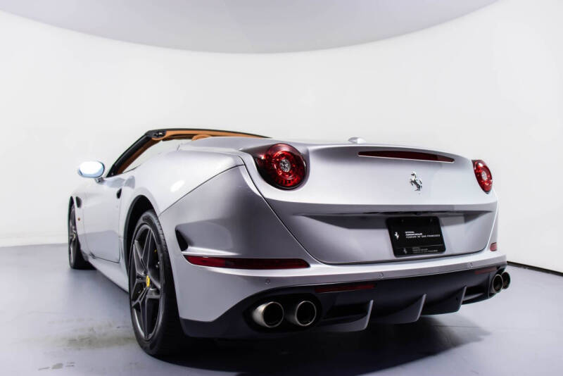 2017 Ferrari California T