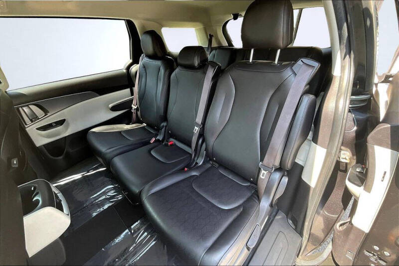 2022 Kia Carnival