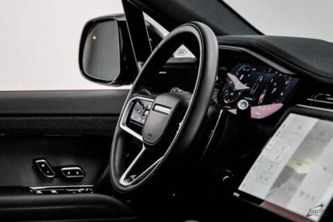 2024 Land Rover Range Rover Sport P360 SE