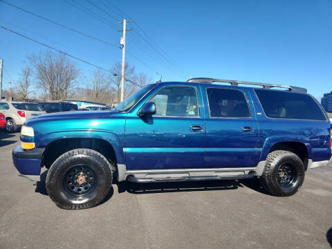 2005 Chevrolet Suburban for sale at COLONIAL AUTO SALES in North Lima OH