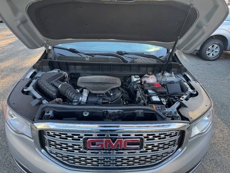 2019 GMC Acadia Denali