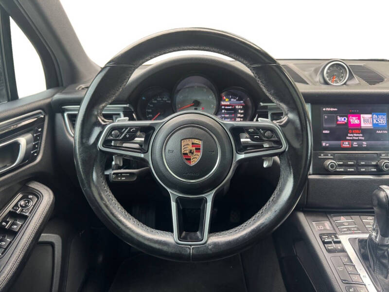 2017 Porsche Macan S