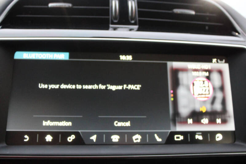 2020 Jaguar F-PACE 30t R-Sport