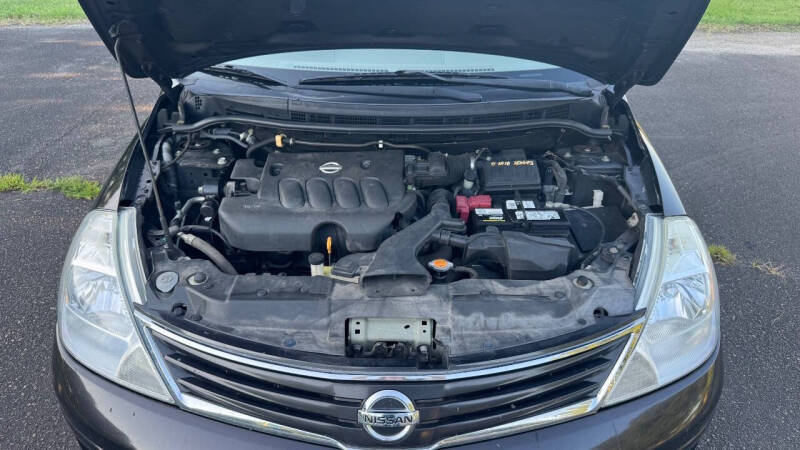 2011 Nissan Versa 1.8 S