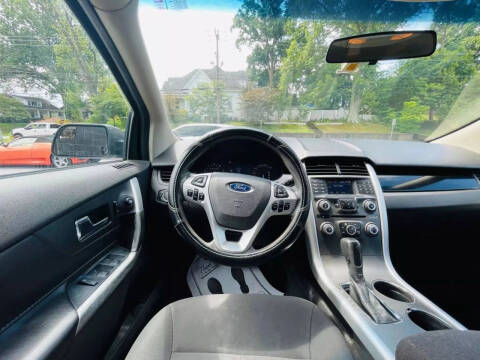 2011 Ford Edge SE