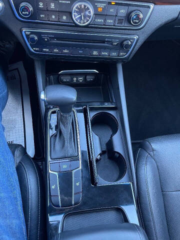 2017 Kia Cadenza Premium