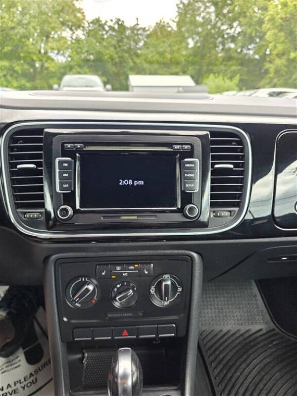 2015 Volkswagen Beetle Convertible