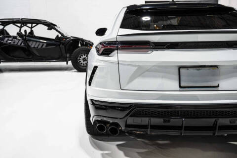 2022 Lamborghini Urus