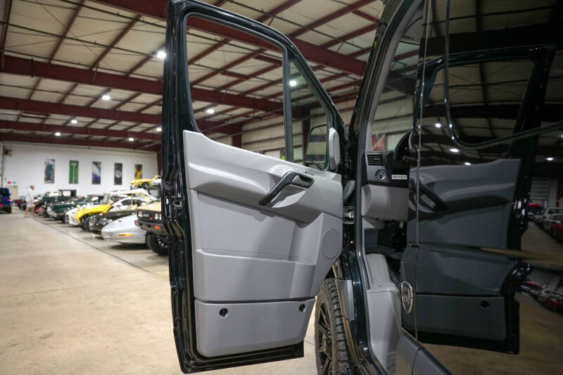 2016 Freightliner Sprinter 2500