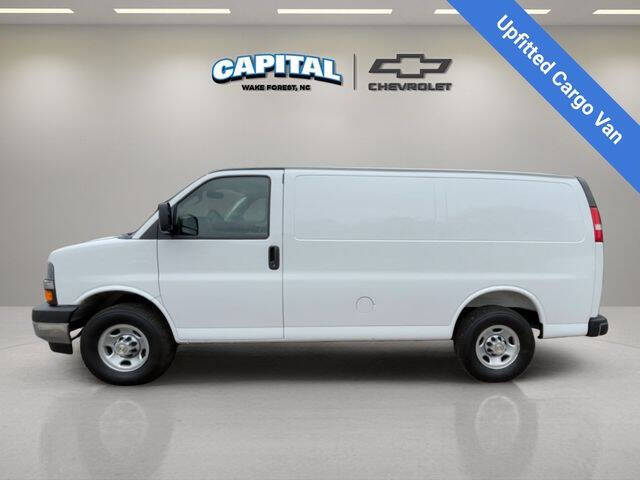 2025 Chevrolet Express 2500