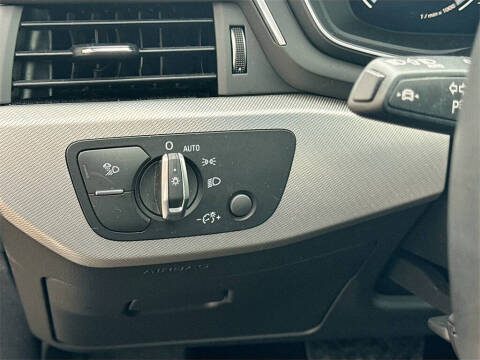 2025 Audi A5 Sportback quattro S line Premium 45 TFSI