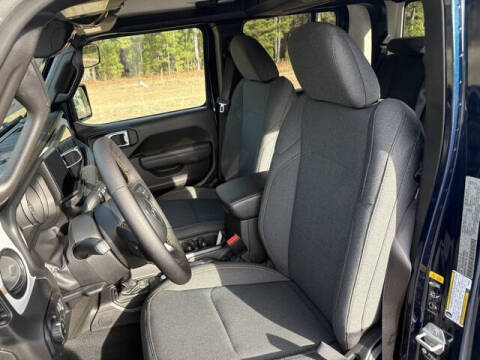 2025 Jeep Gladiator Willys