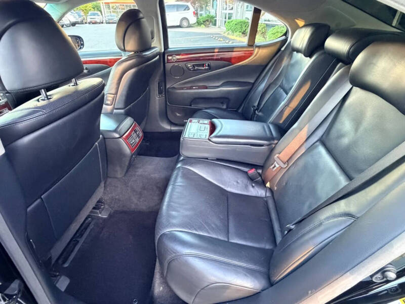 2010 Lexus LS 460