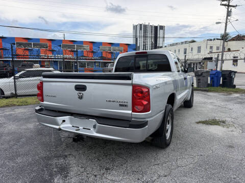 2011 RAM Dakota ST
