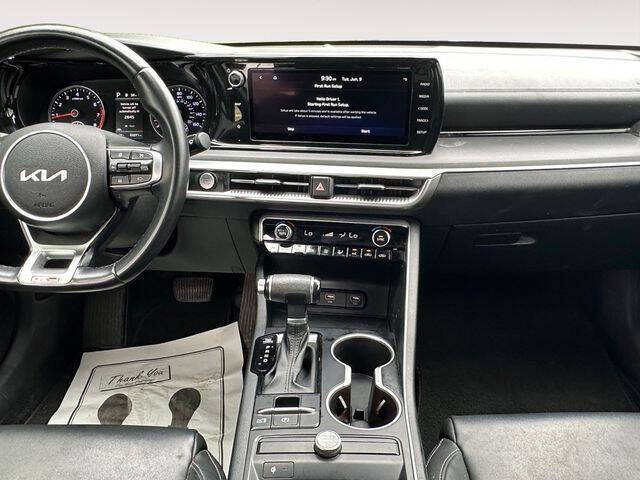 2022 Kia K5