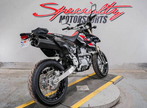 2022 Suzuki DR-Z400SM