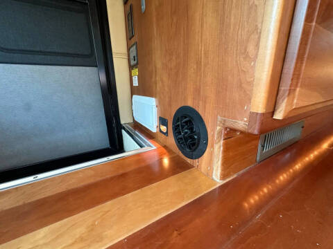 2006 Ford E-Series E-450 SD