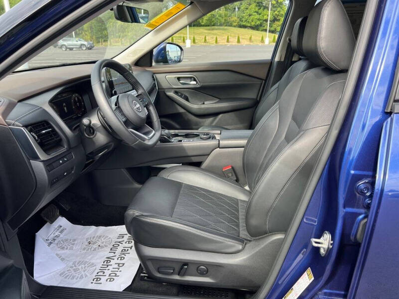 2022 Nissan Rogue Platinum