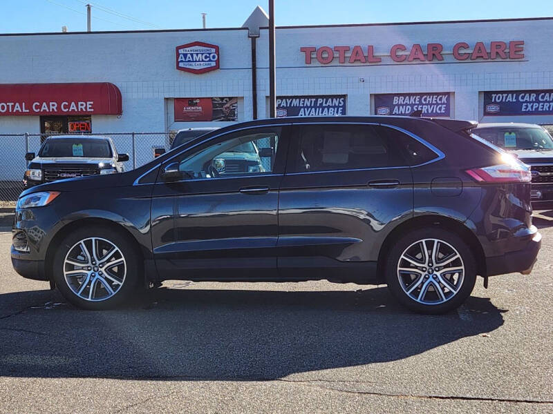 2024 Ford Edge Titanium