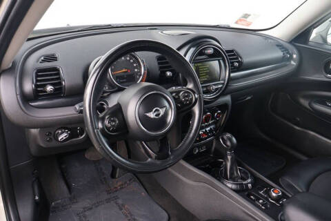2017 MINI Clubman Cooper