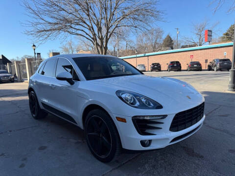 2015 Porsche Macan S
