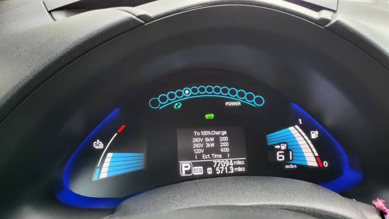 2015 Nissan LEAF S