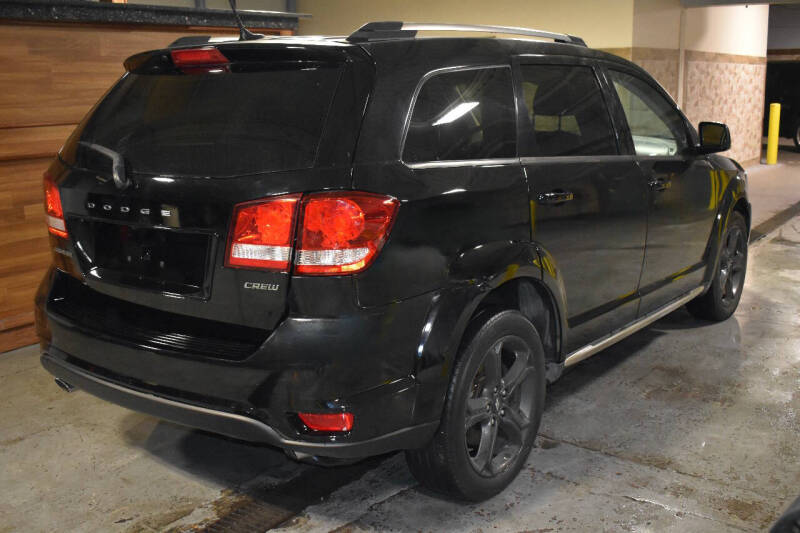 2018 Dodge Journey Crossroad