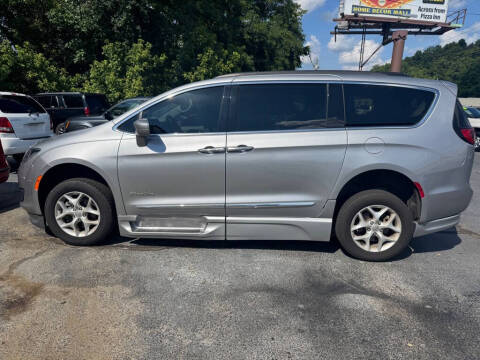 2017 Chrysler Pacifica