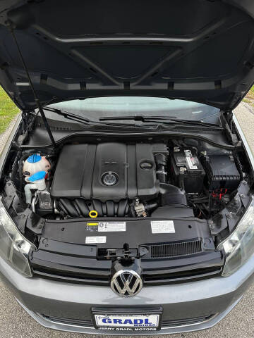 2014 Volkswagen Golf 2.5L PZEV