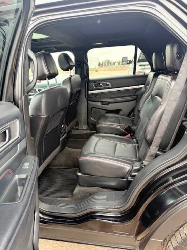 2016 Ford Explorer Sport