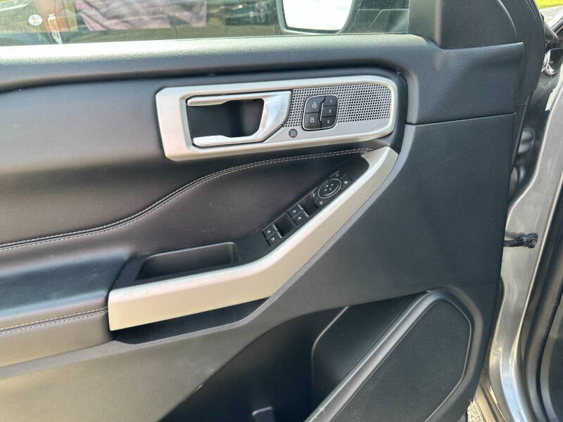 2022 Ford Explorer Limited