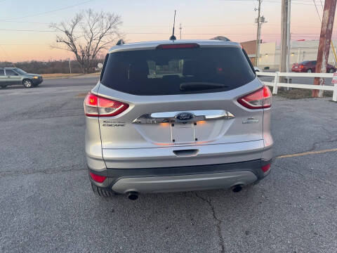 2016 Ford Escape SE