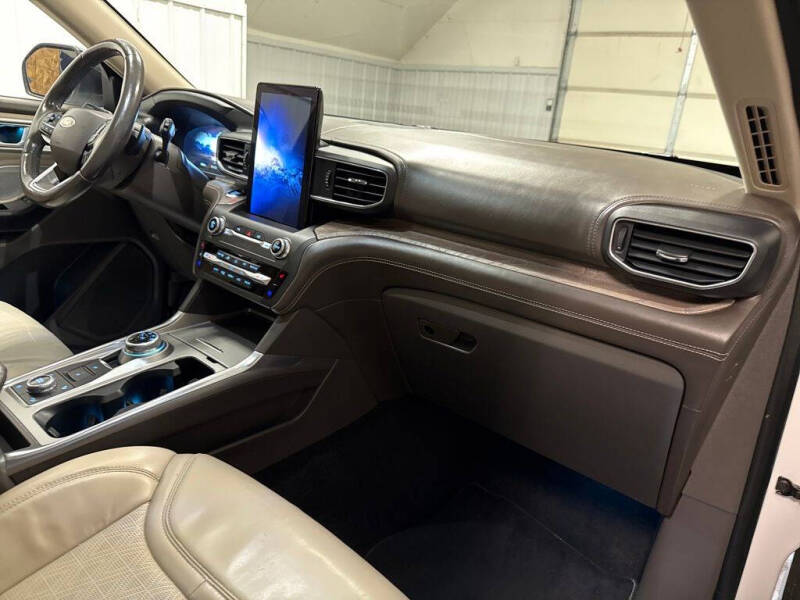 2020 Ford Explorer Platinum