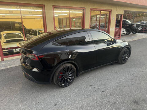 2023 Tesla Model Y Performance