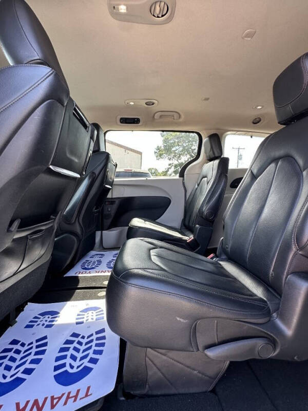 2018 Chrysler Pacifica Touring L Plus