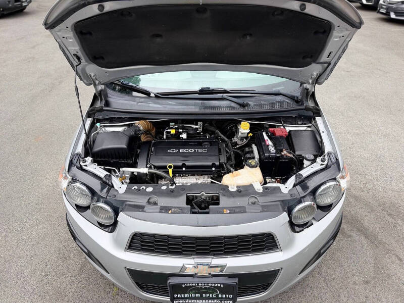 2012 Chevrolet Sonic LS