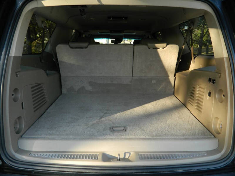 2016 Chevrolet Suburban LTZ