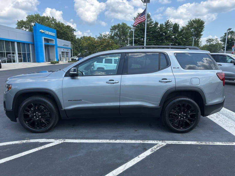 2023 GMC Acadia SLE