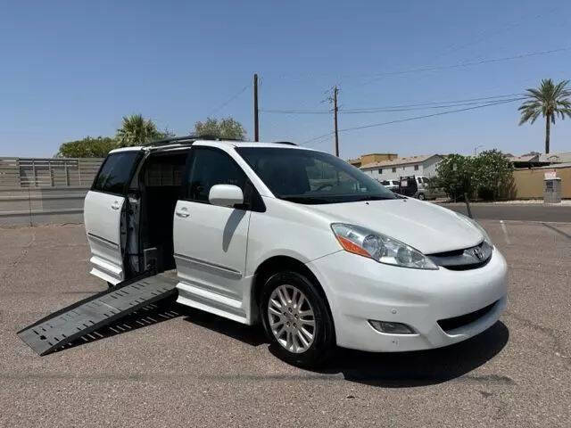 2007 Toyota Sienna XLE Limited 7-Passenger