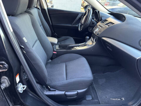 2010 Mazda MAZDA3 i Touring