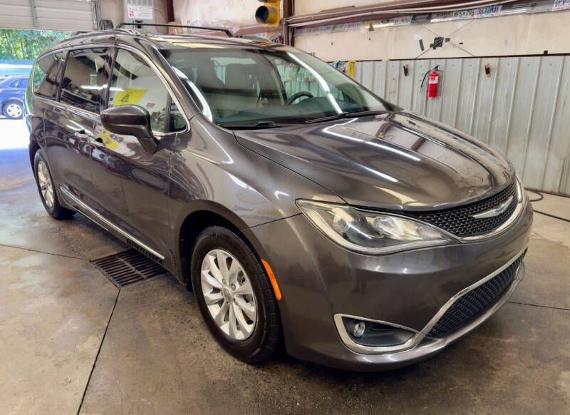 2019 Chrysler Pacifica Touring L