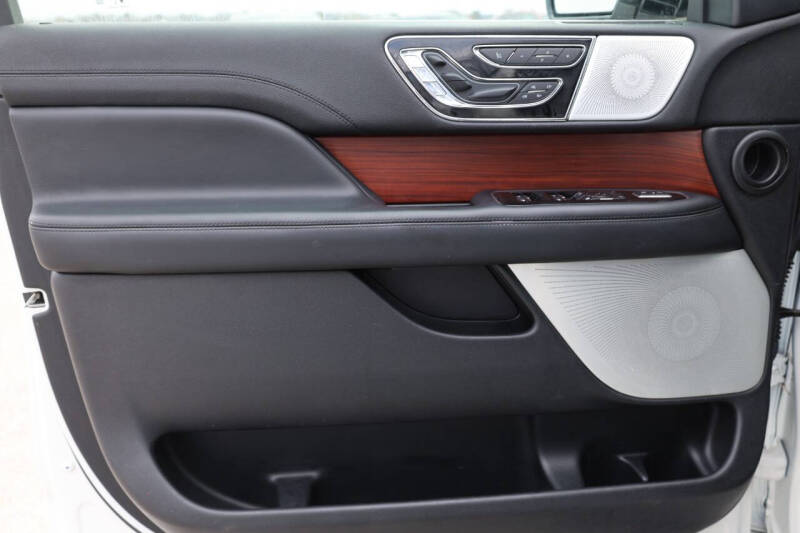 2021 Lincoln Navigator L Reserve