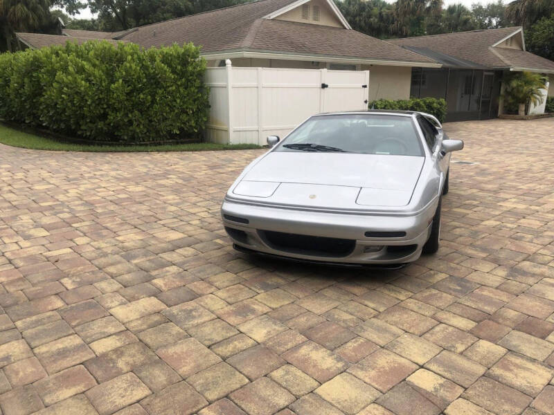 2002 Lotus Esprit Base's photo