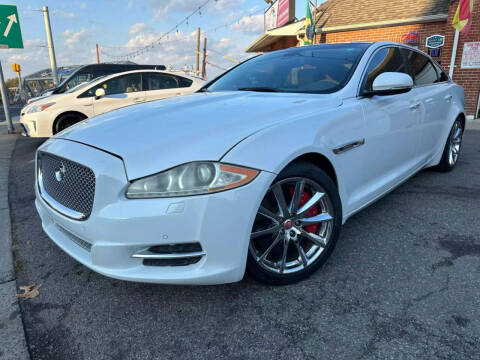 2012 Jaguar XJL Portfolio
