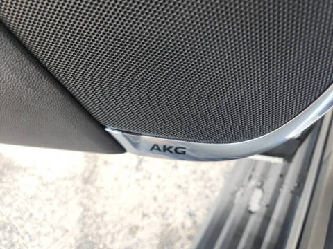 2025 Cadillac Escalade ESV Premium Luxury