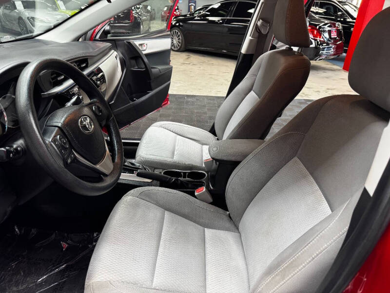 2016 Toyota Corolla LE Plus