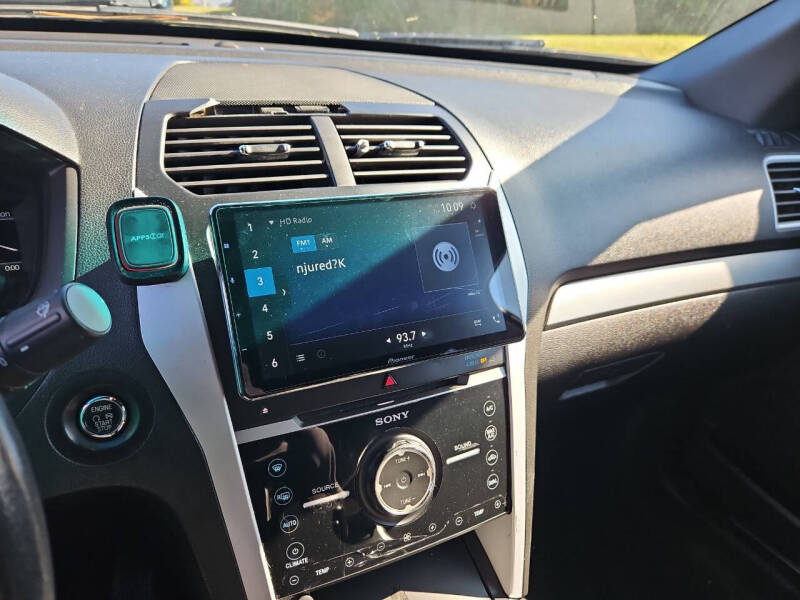 2013 Ford Explorer Sport