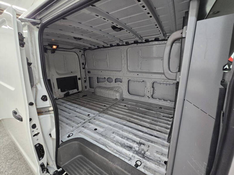 2021 Nissan NV 2500 HD S