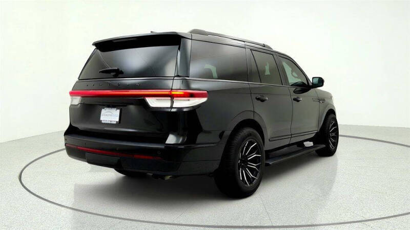 2023 Lincoln Navigator Reserve