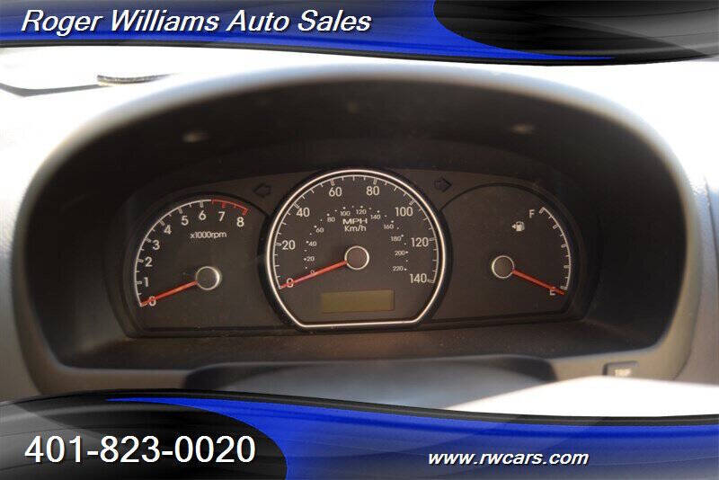 2010 Hyundai Elantra Blue